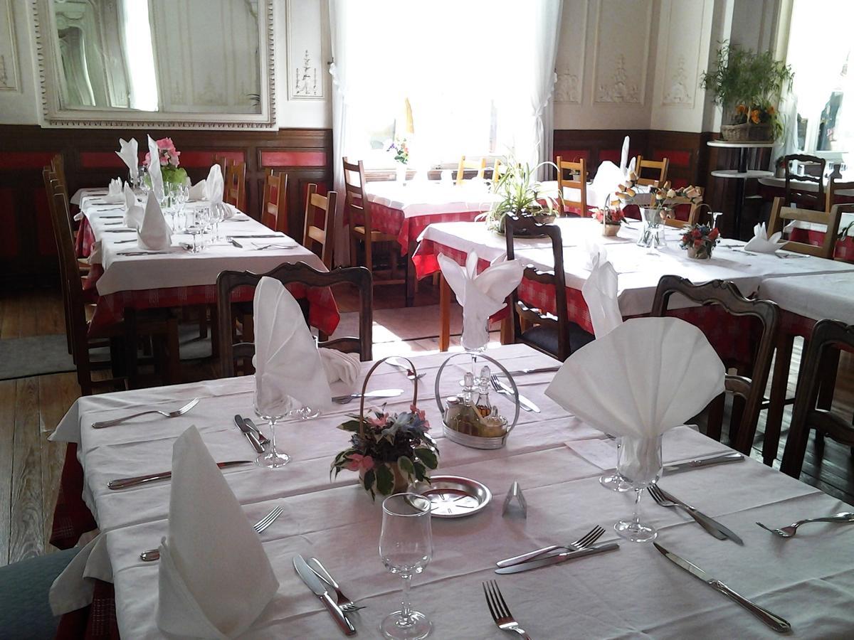 Hotel Restaurant D'Alsace Plombières-les-Bains Екстериор снимка